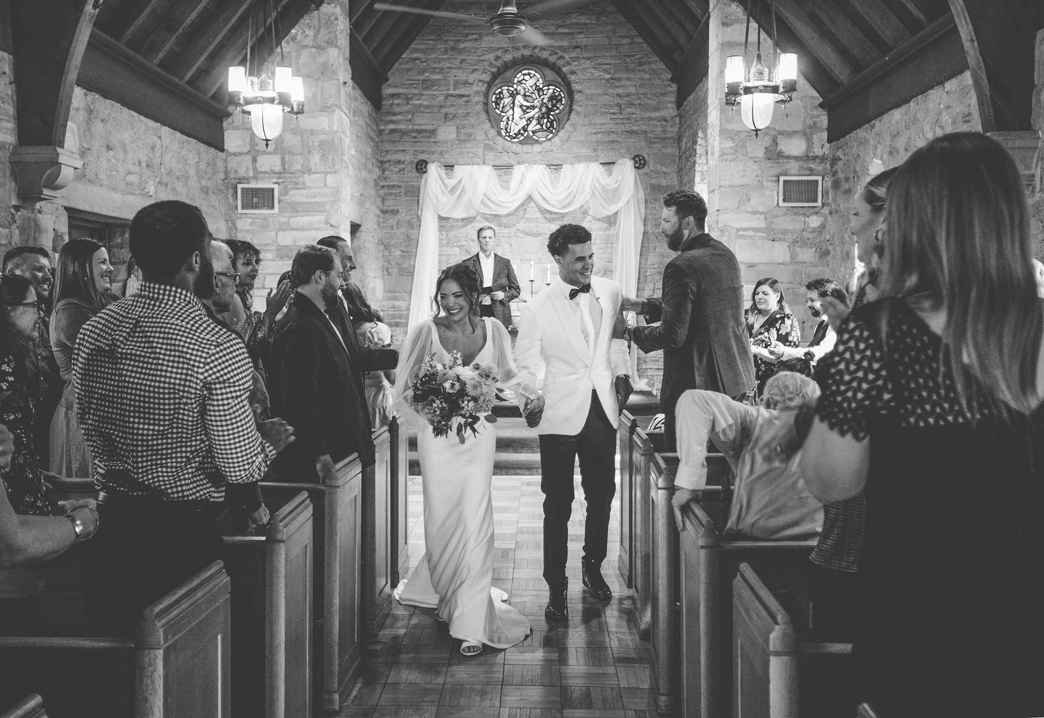 pilgrim-chapel-kansas-city-wedding-photographer-jason-domingues-photography-kali-deron-blog-0008.jpg