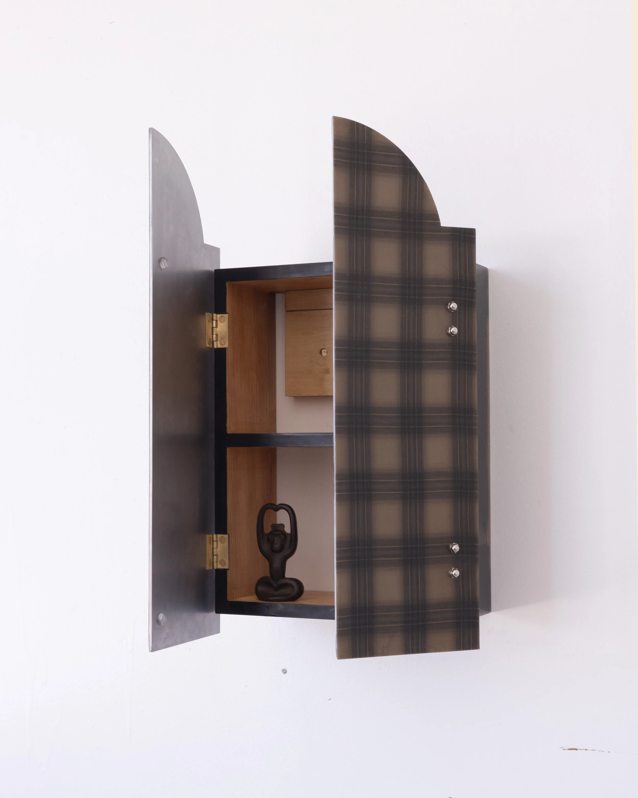 BorraPaley_Gemma'sCabinetPrototype_3.jpg