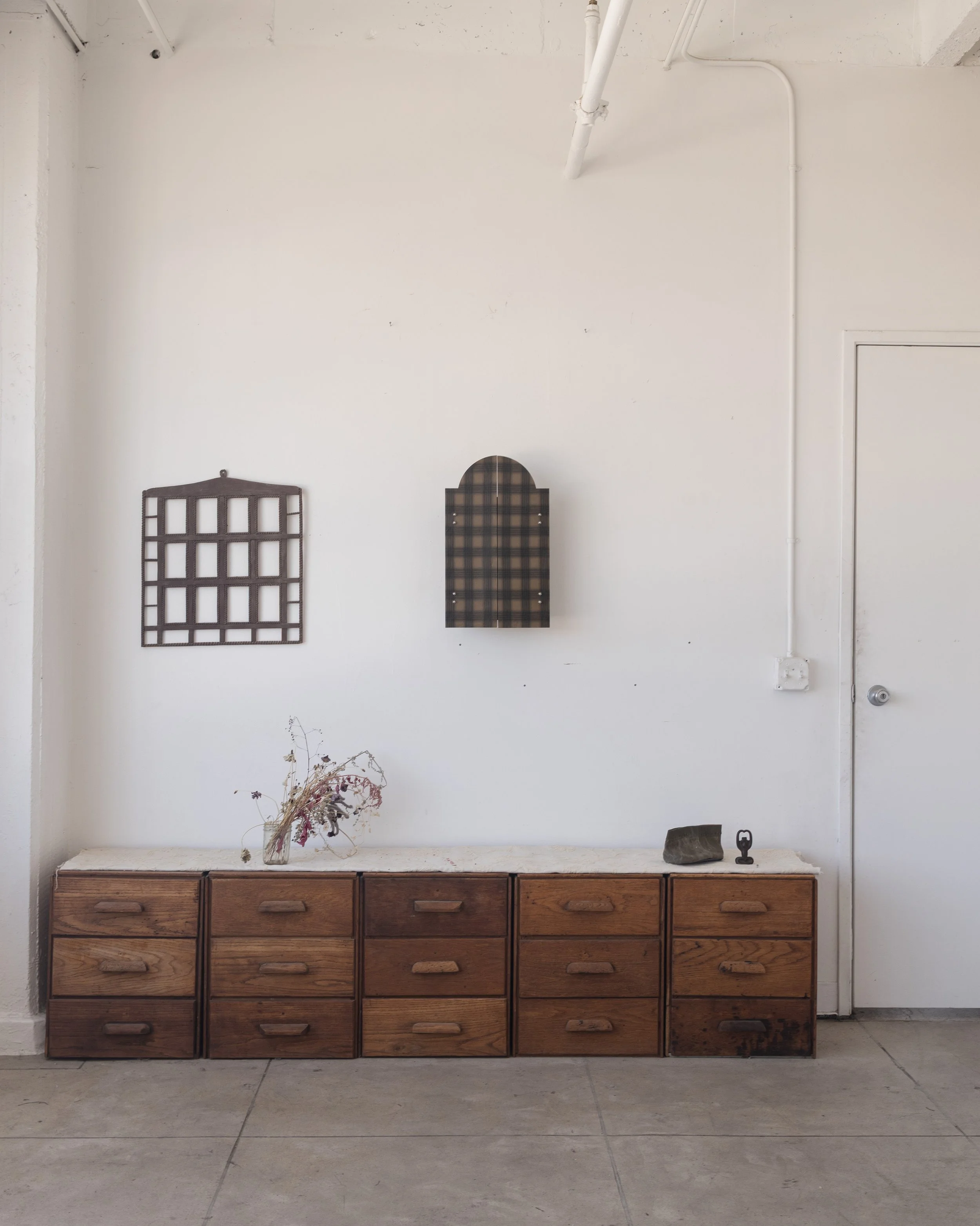 BorraPaley_Gemma'sCabinetPrototype_4.jpg