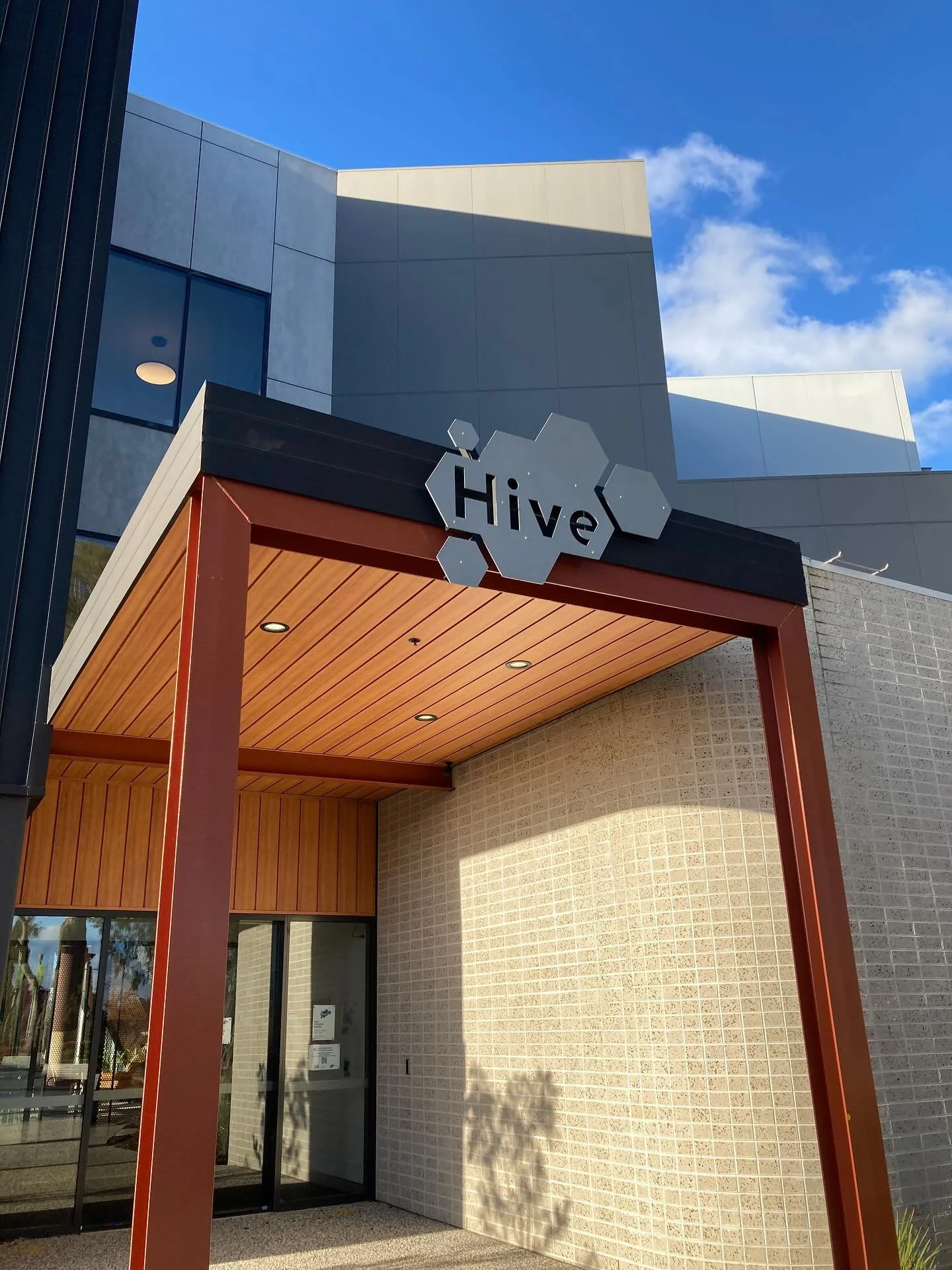 Day one: artist-in-residence at Hive Tasmania, so grateful for the opportunity.