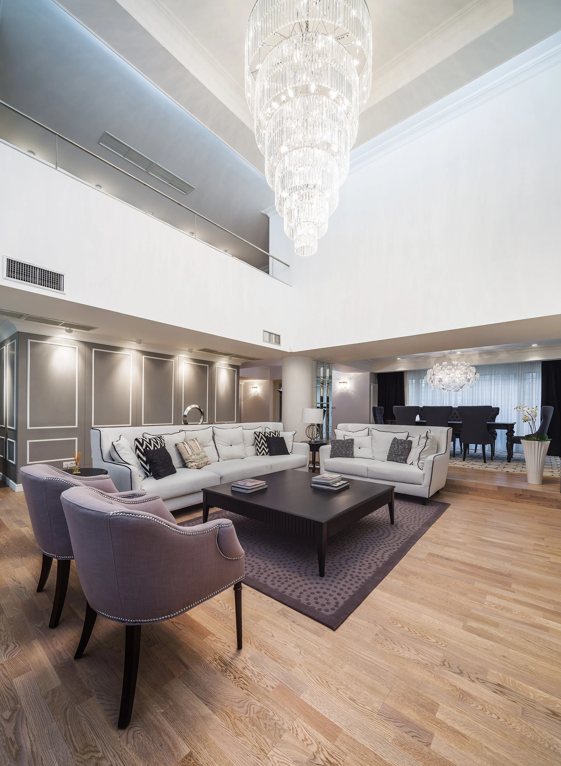 CITY APARTMENT