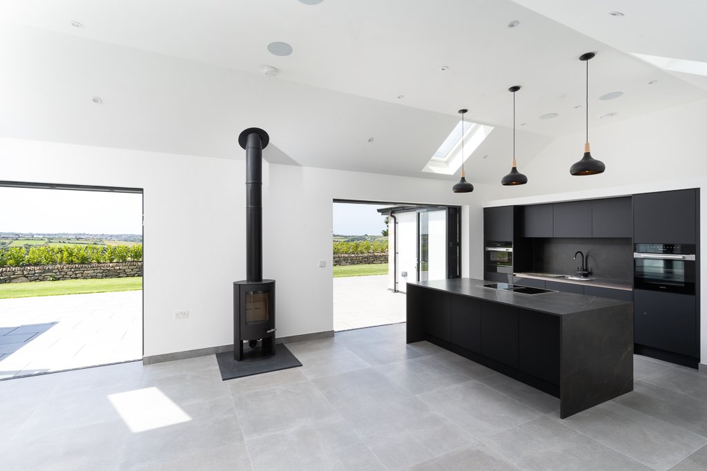 Kitchen & Dining Speakers