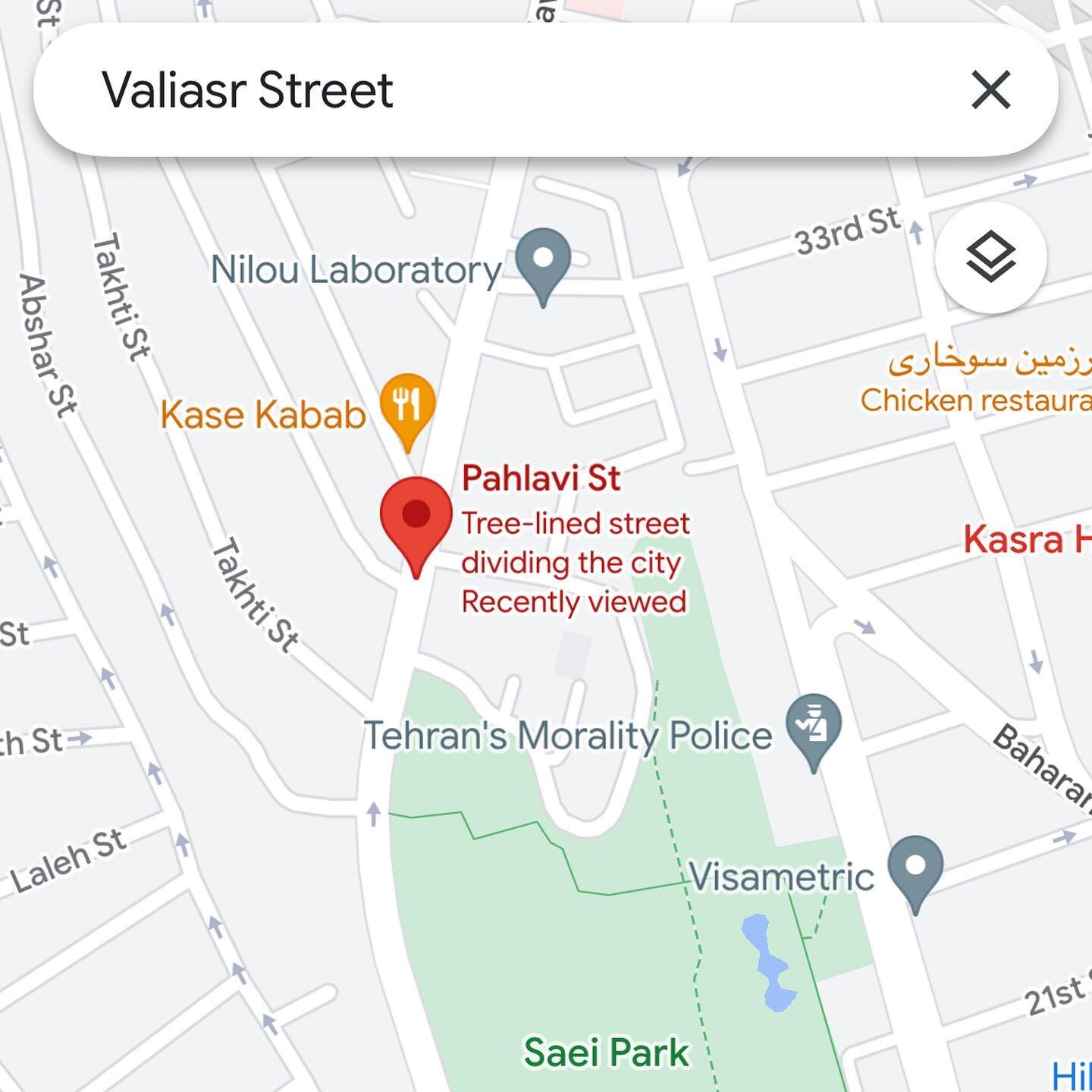 Google has changed the name of Valiasr street to Pahlavi street 😂👏 👏 👏 

#IranRevolution #MahsaAmini