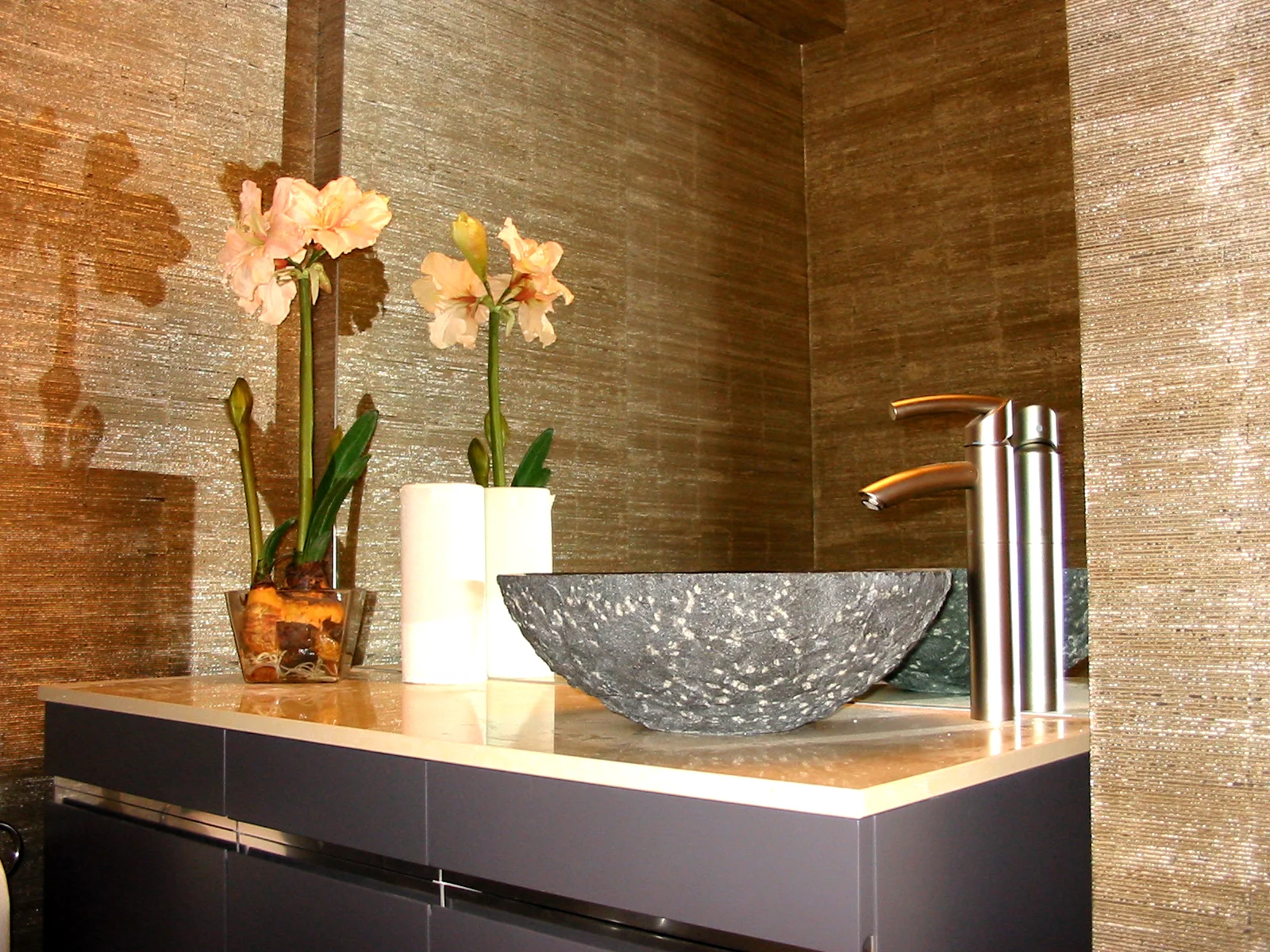 Contemporary Bath.JPG