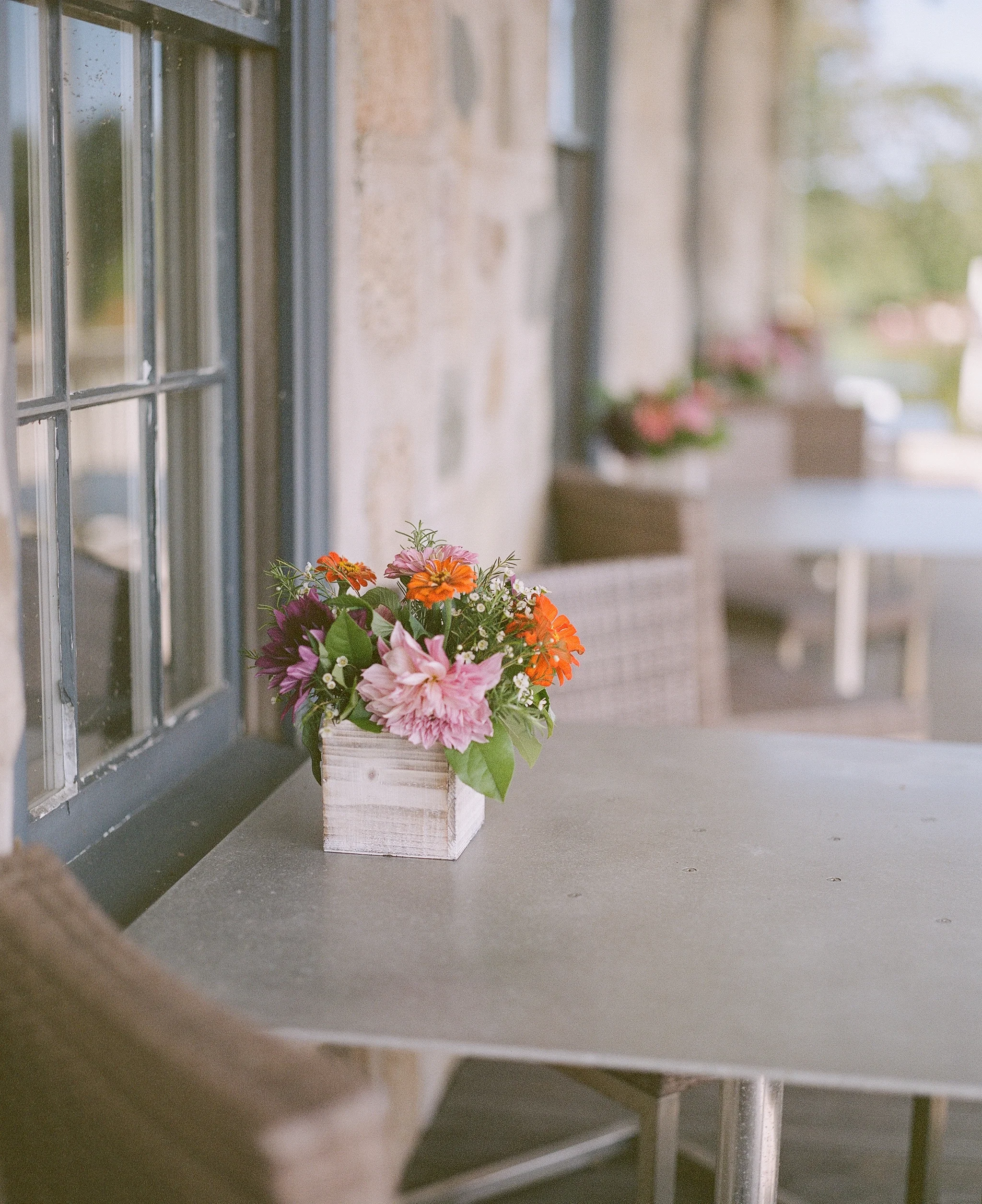 summer-seating_29780892470_o.jpg