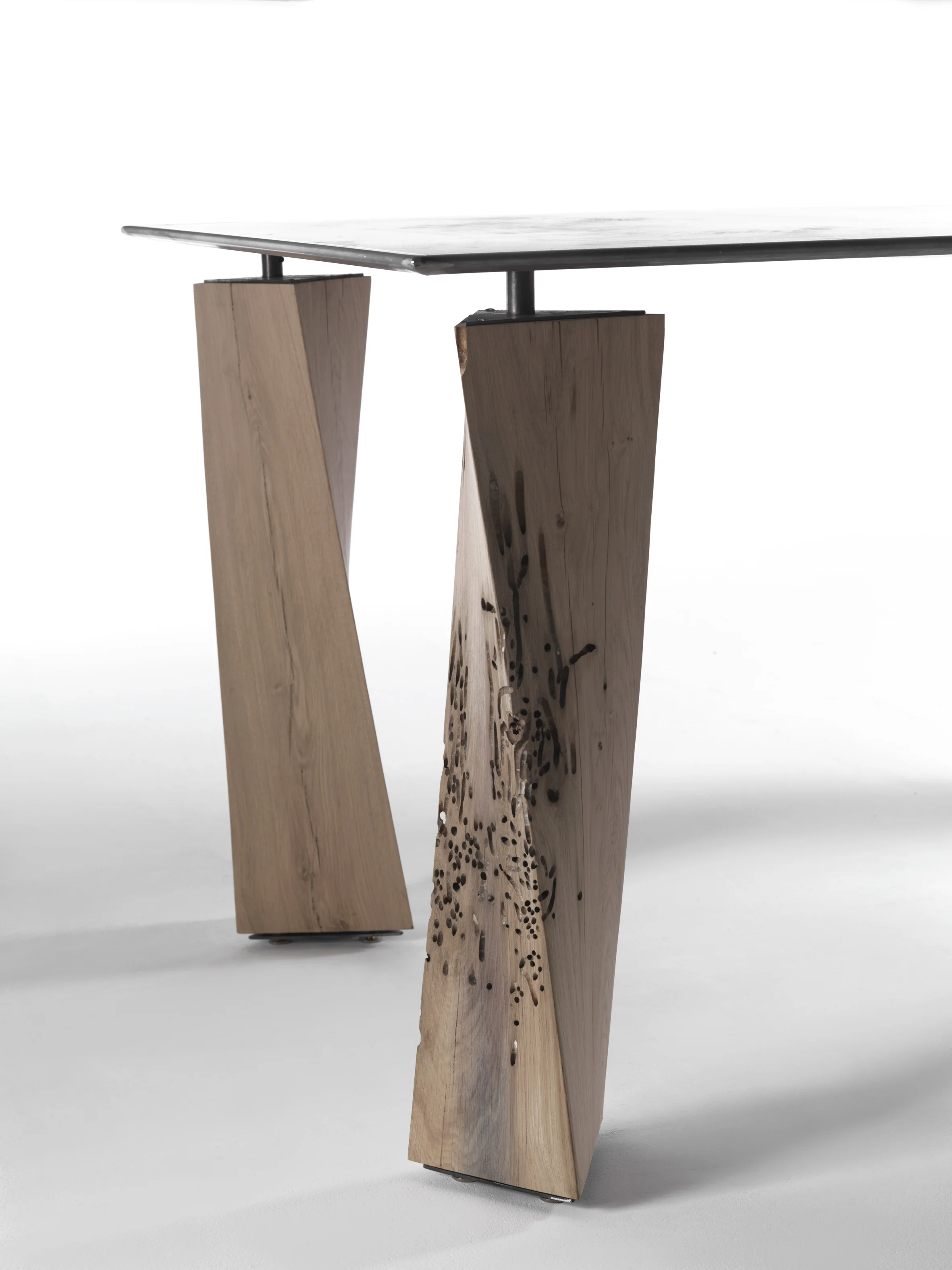 RIVA1920_Oak_briccole1.jpg