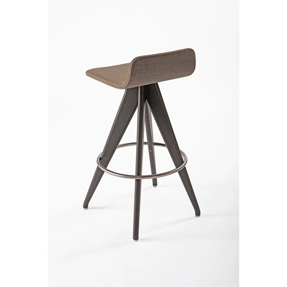 POtocco_Torso_stool_4.jpg