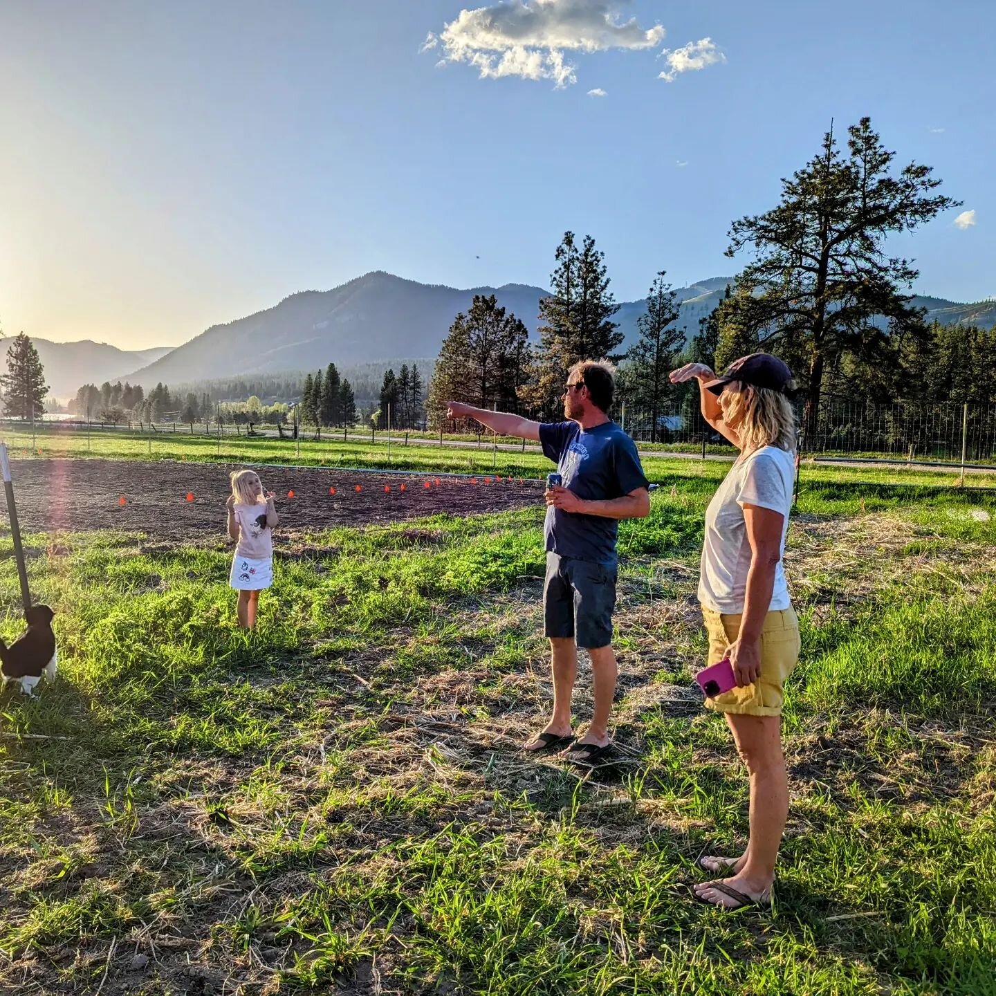 Early season farm tour with our friend and chef. Local food collaboration is the core of what we do. We are so grateful for these opportunities and for those who support local agriculture. Thank you True Food Missoula. &hearts;️🙌☀️🌱🙏