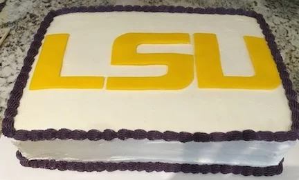 LSUcake.JPG