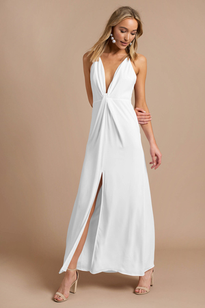 ivory-eyes-on-you-knotted-maxi-dress.jpg