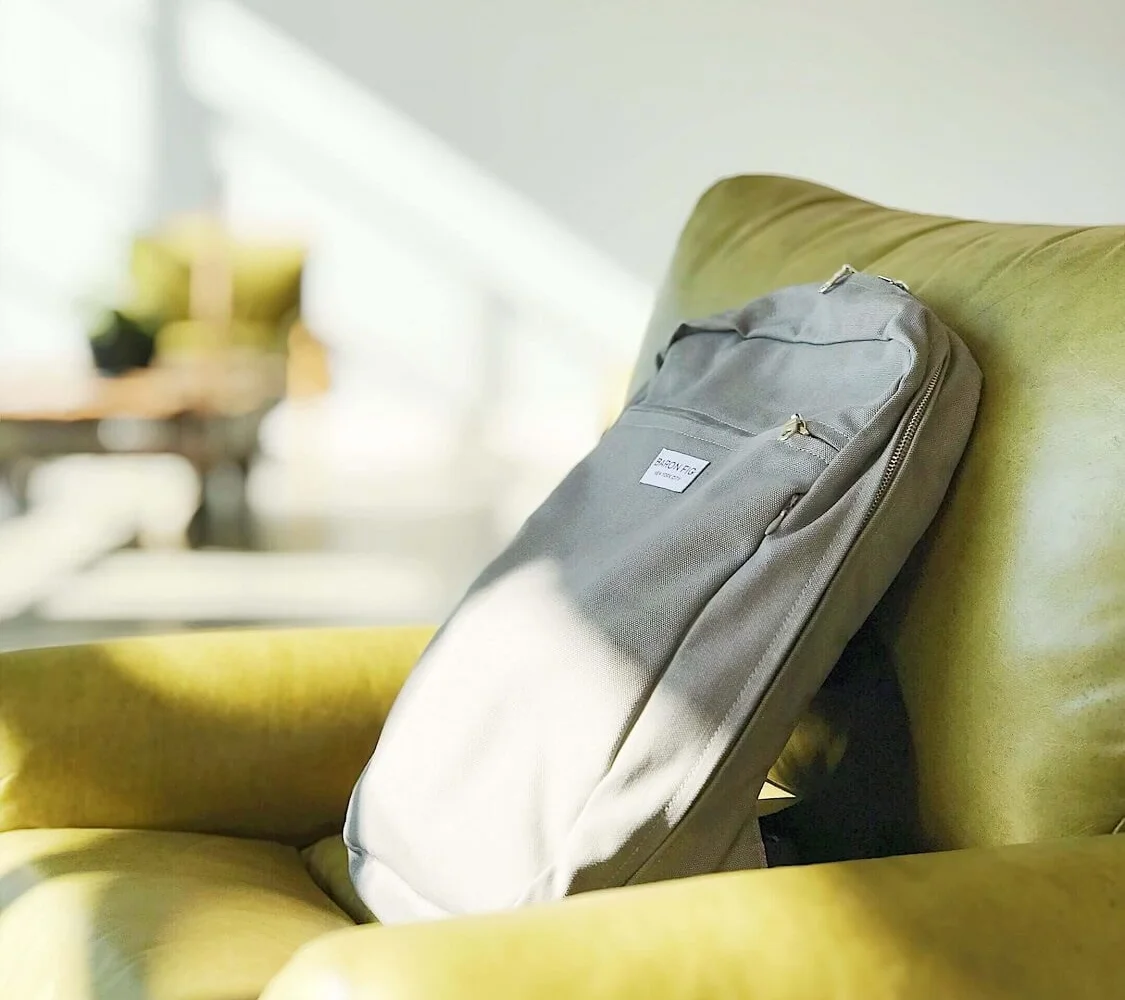 backpack-couch-woman-of-wonder-dennis-cortes.jpg