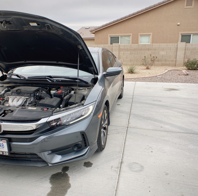 Junk Car Buyer vs Dealership Trade-In: Which Is Better for an Old Car?