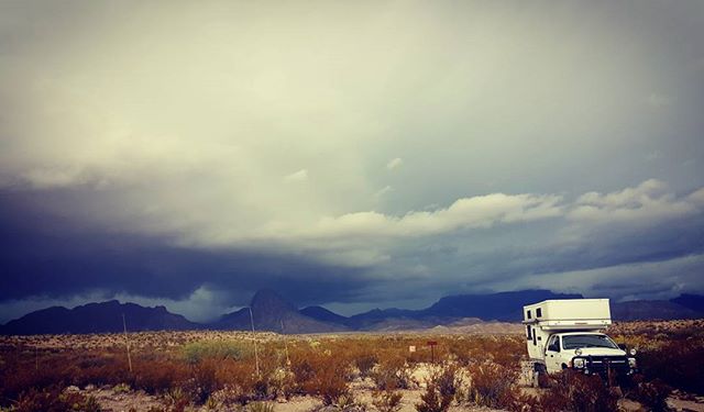 Here comes the storm. #bowmanodyssey #cummins #fourwheelcampers #bigbendnationalpark #texas