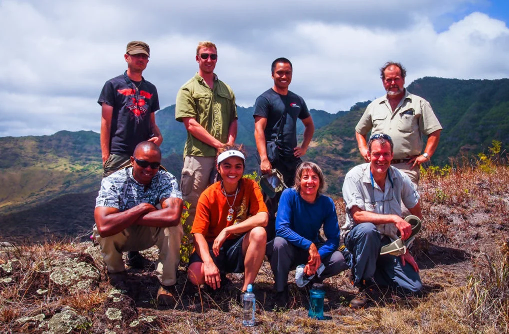 Excavation team at Palehua