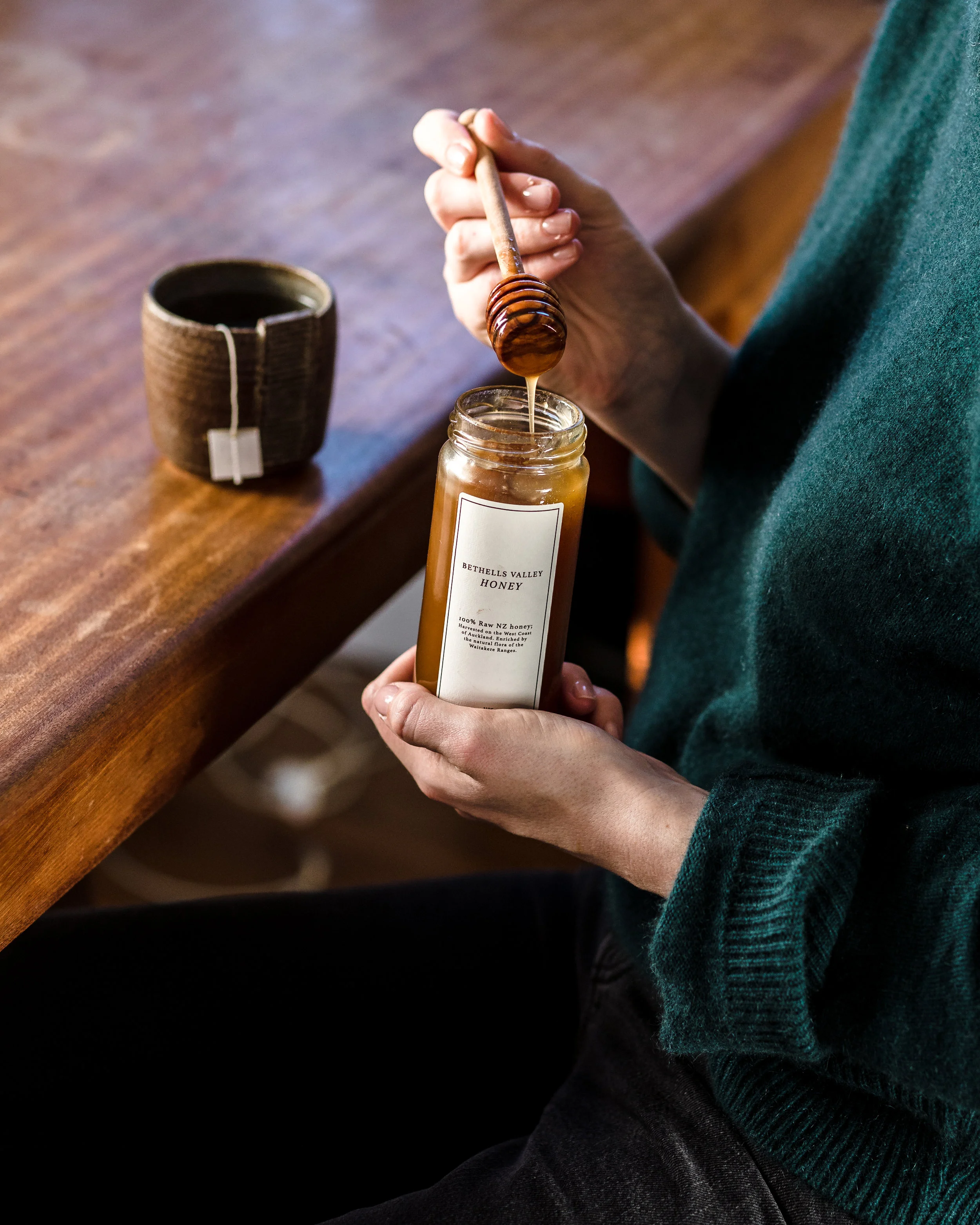 bees-up-top-honey-tea-1.jpg