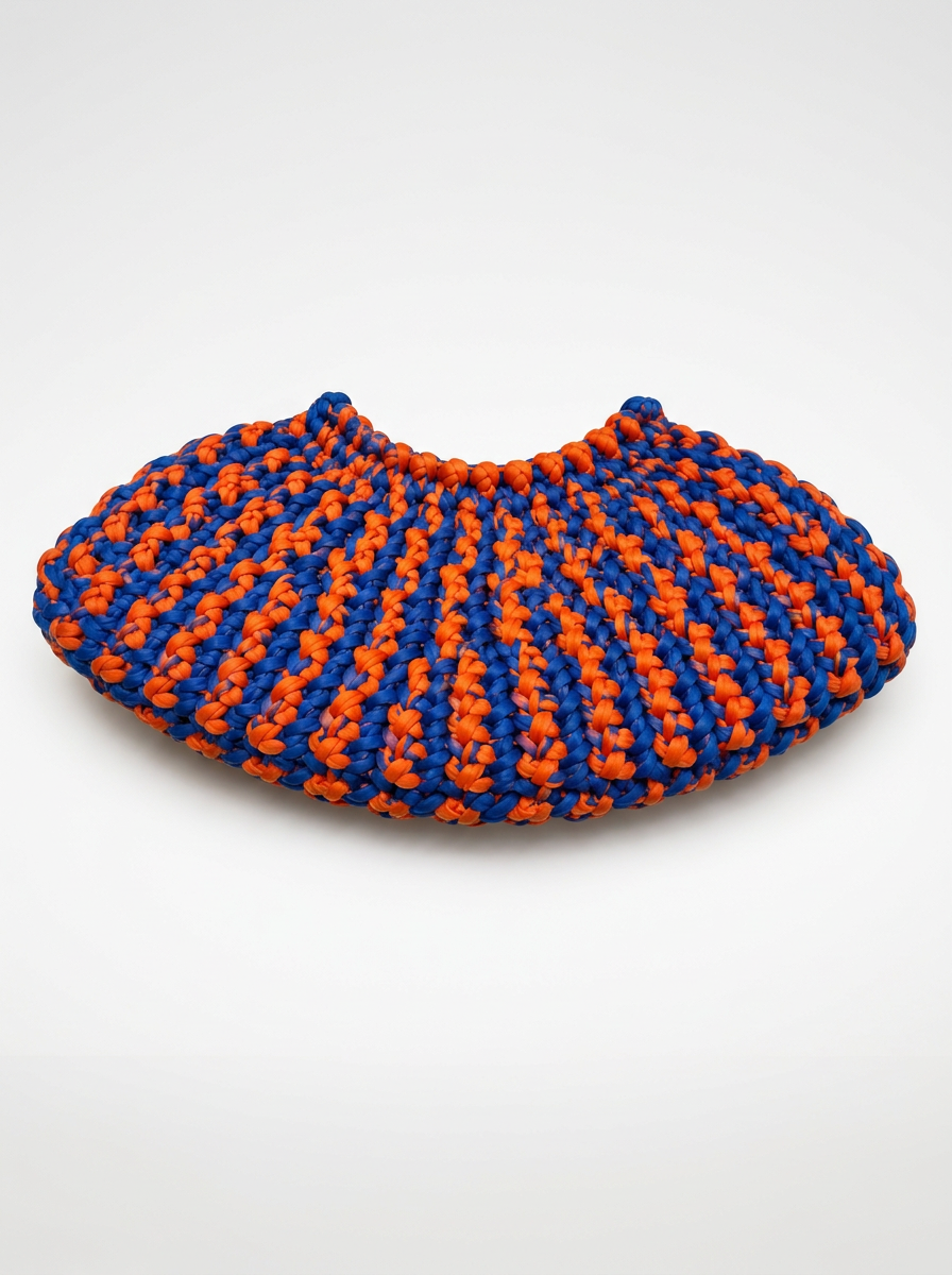Croissant Clutch Bag Knicks