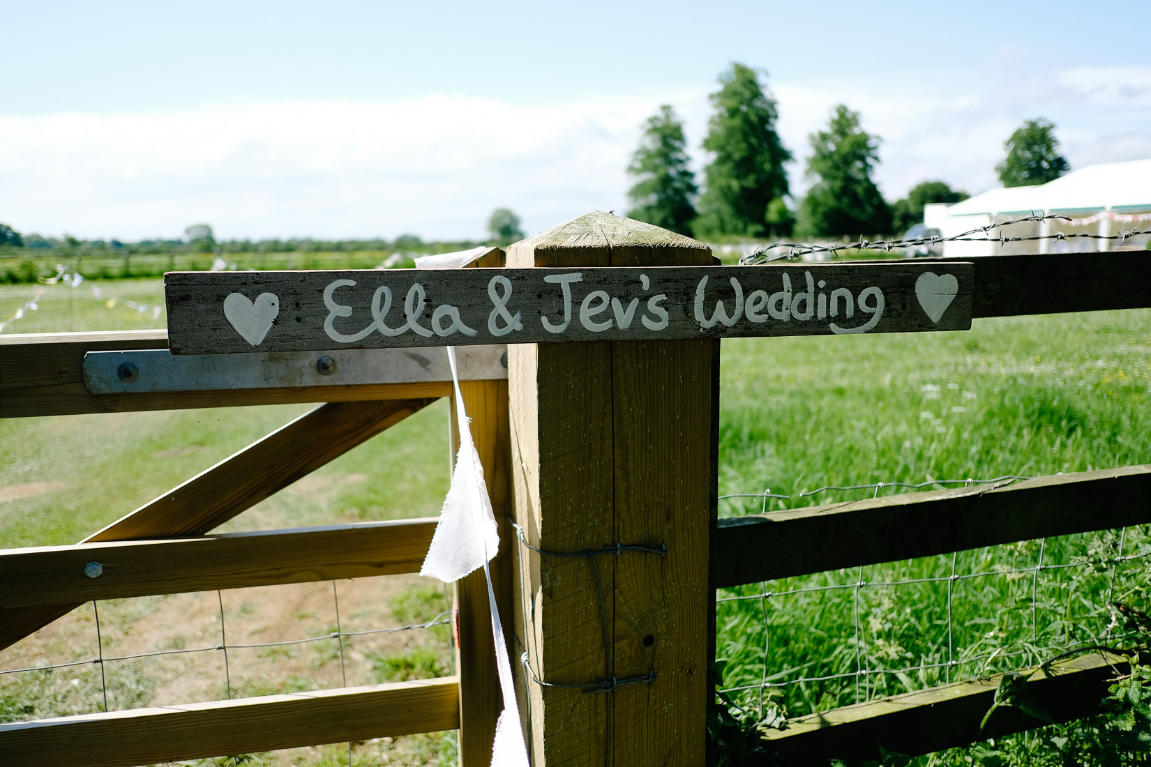The Wedding of Ella and Jev Pemberthy, Mixbury