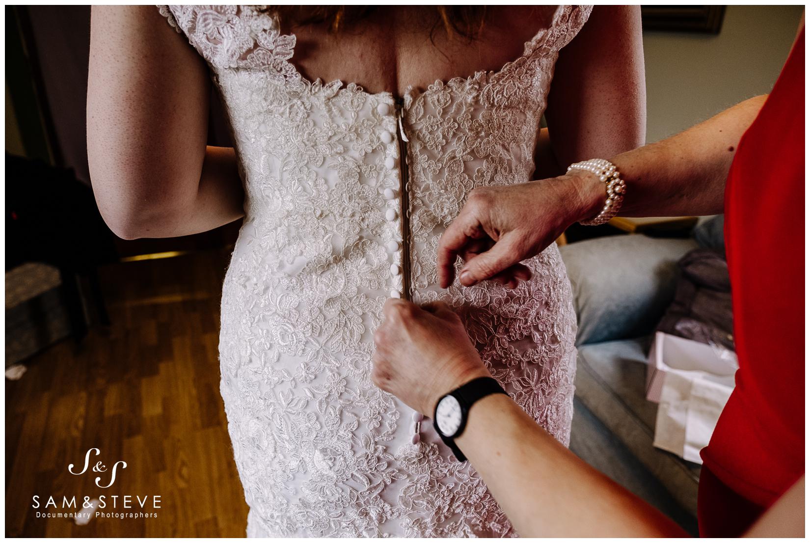 Wendlebury, Bicester Church Wedding of Millie and Nick