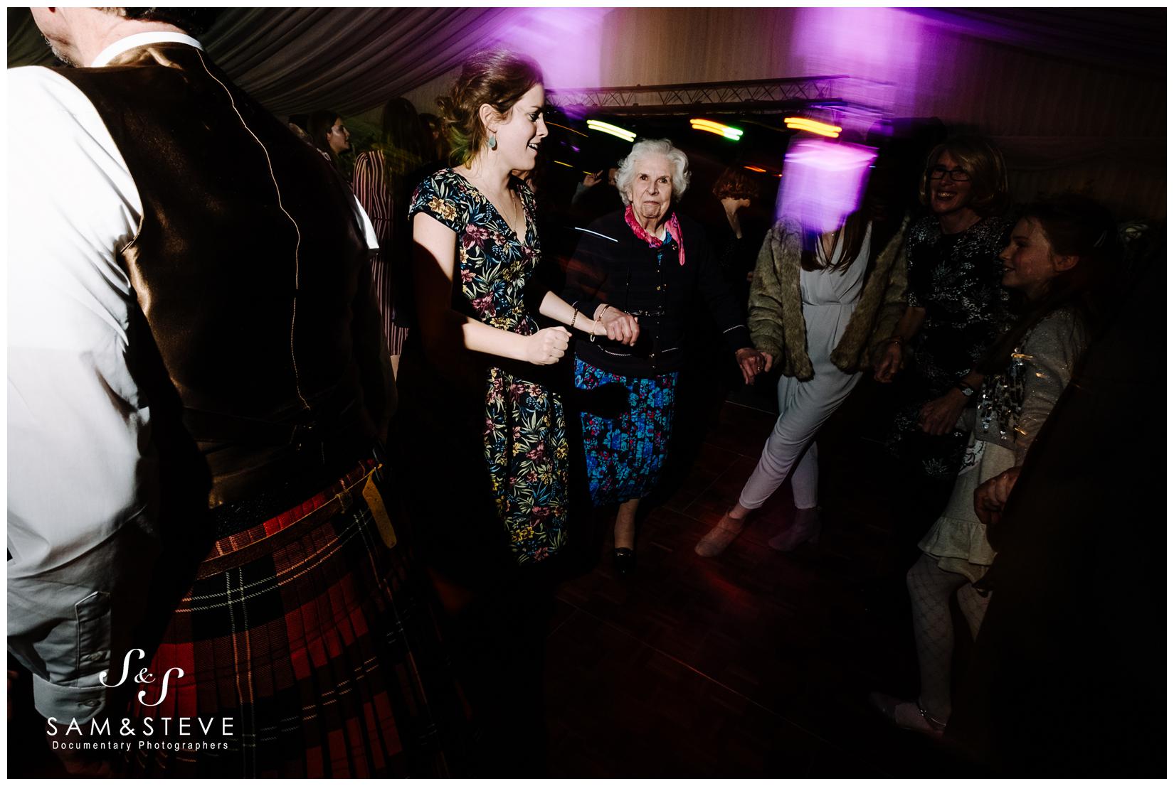 Wendlebury, Bicester Church Wedding of Millie and Nick