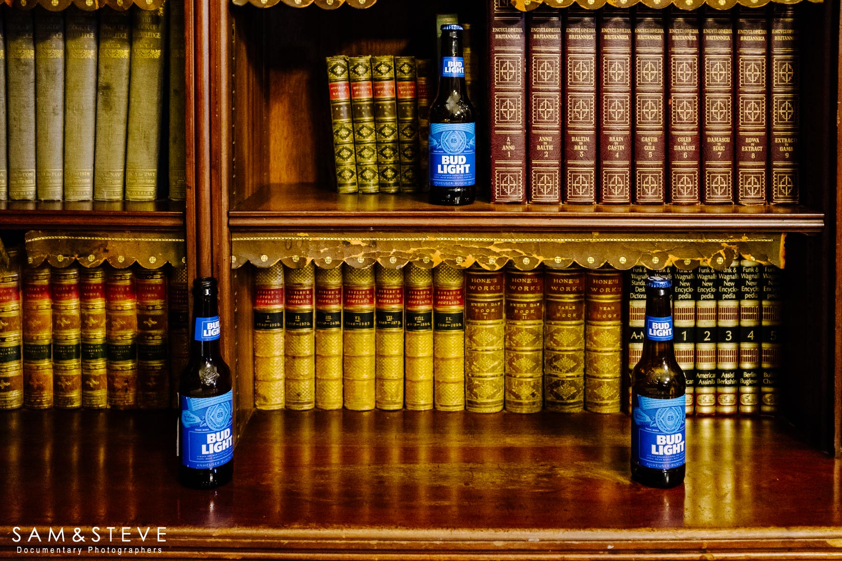 Eynsham Hall Wedding Photography of Lisa and Ash's wedding by Sam and Steve Photography