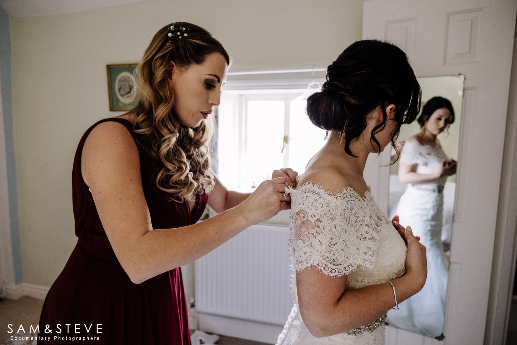 Cripps Barn Wedding Photography of Hayley and Thomas's wedding by Sam and Steve Photography