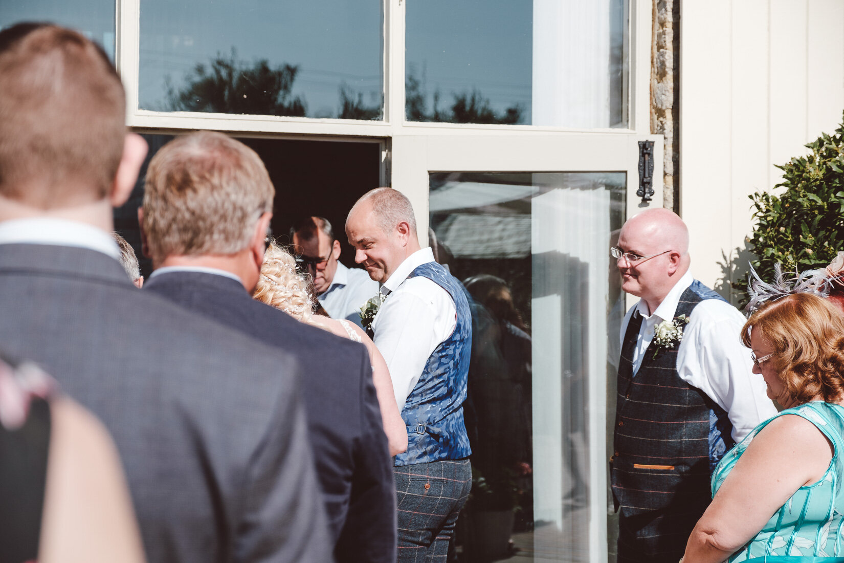  The Stratton Court Barn Wedding of Emma and Simon, photographed by Sam and Steve Photography 