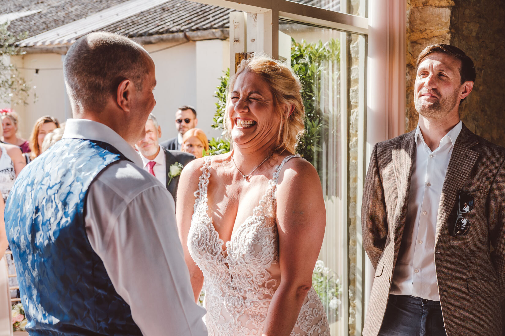  The Stratton Court Barn Wedding of Emma and Simon, photographed by Sam and Steve Photography 