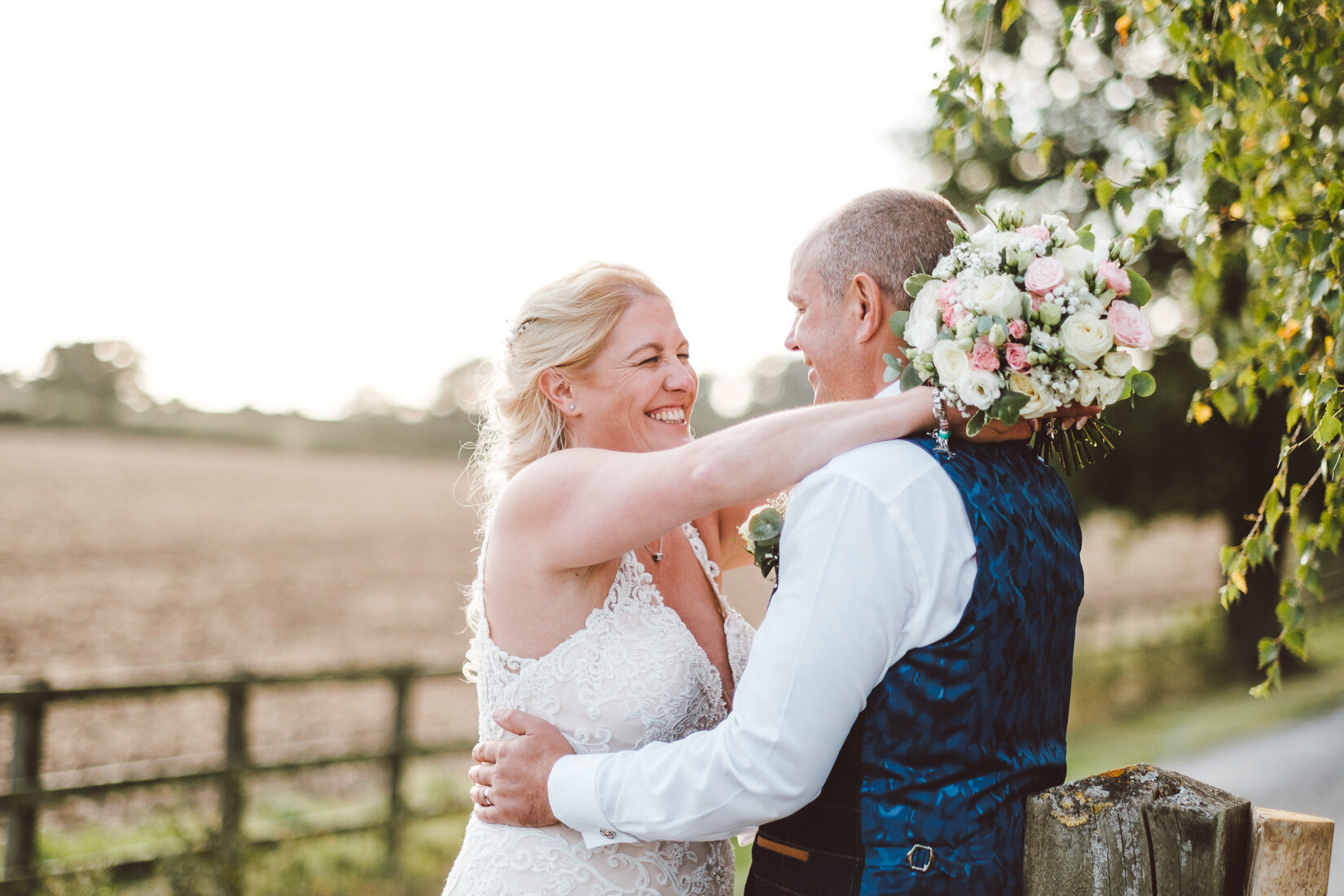  The Stratton Court Barn Wedding of Emma and Simon, photographed by Sam and Steve Photography 