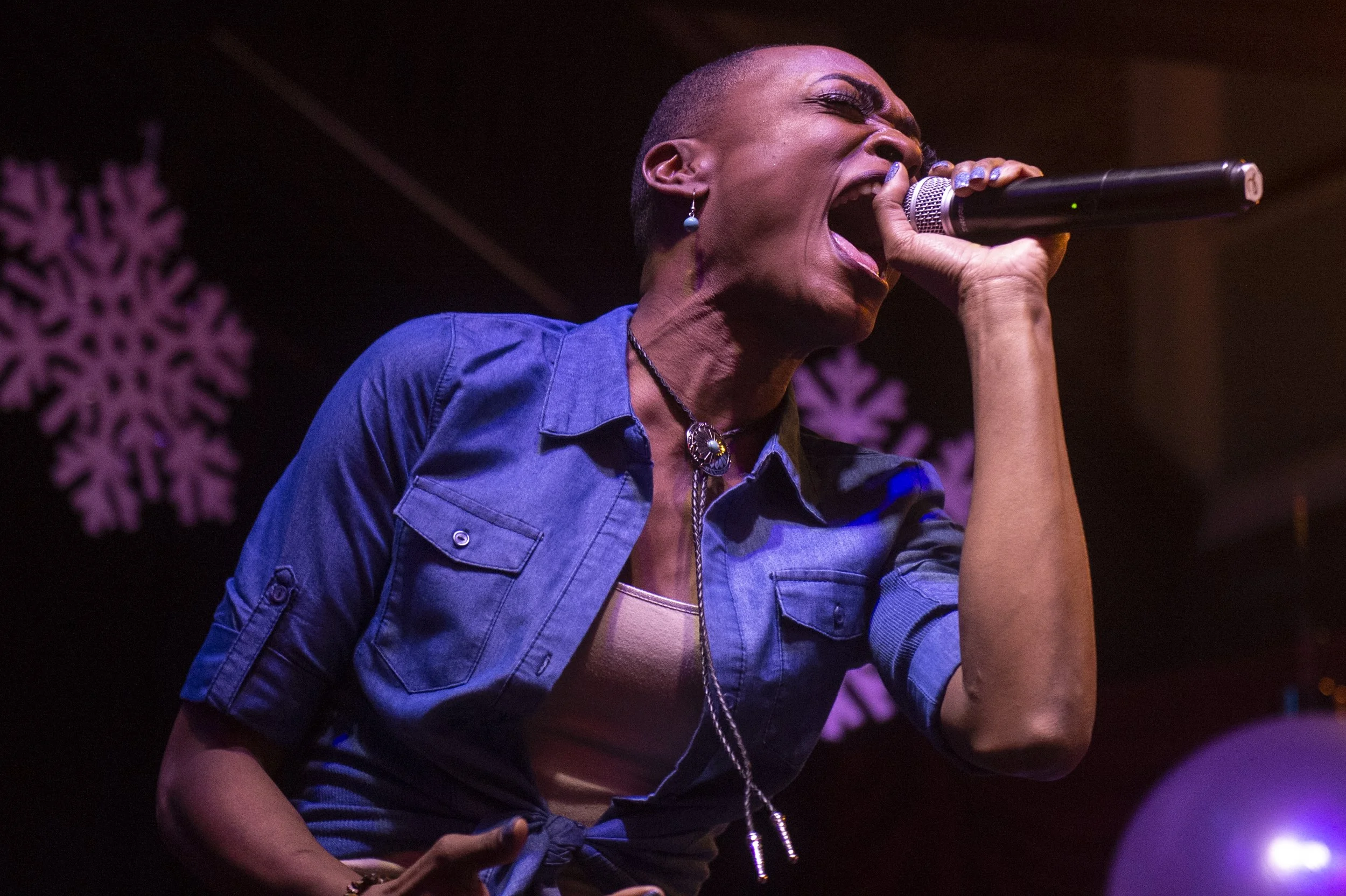  Chapel Hart’s Trea Swindle sings during Chapel Hart’s performance at Ground Zero Blues Club in Biloxi on Wednesday, Nov. 30, 2022. 