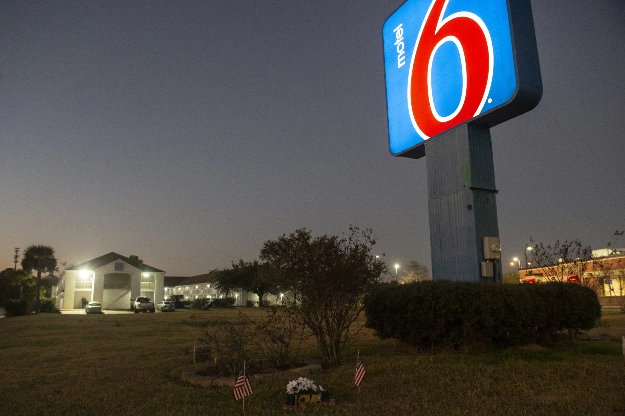 20230106_motel6_003.JPG