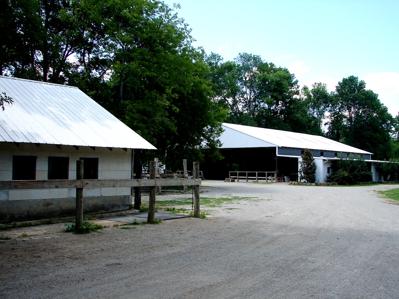 Barns and Arena.JPG