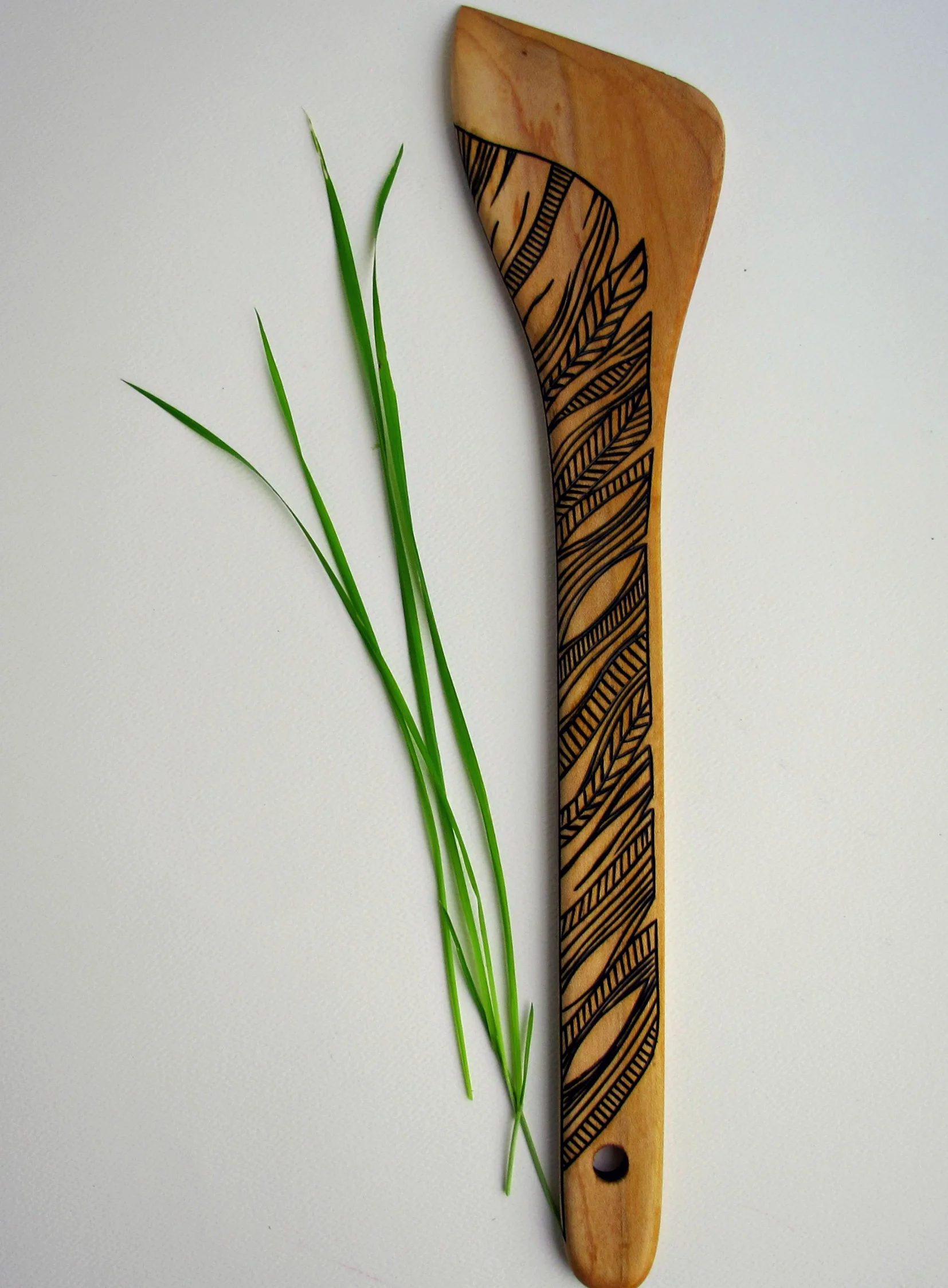 feather spatula 3.jpg