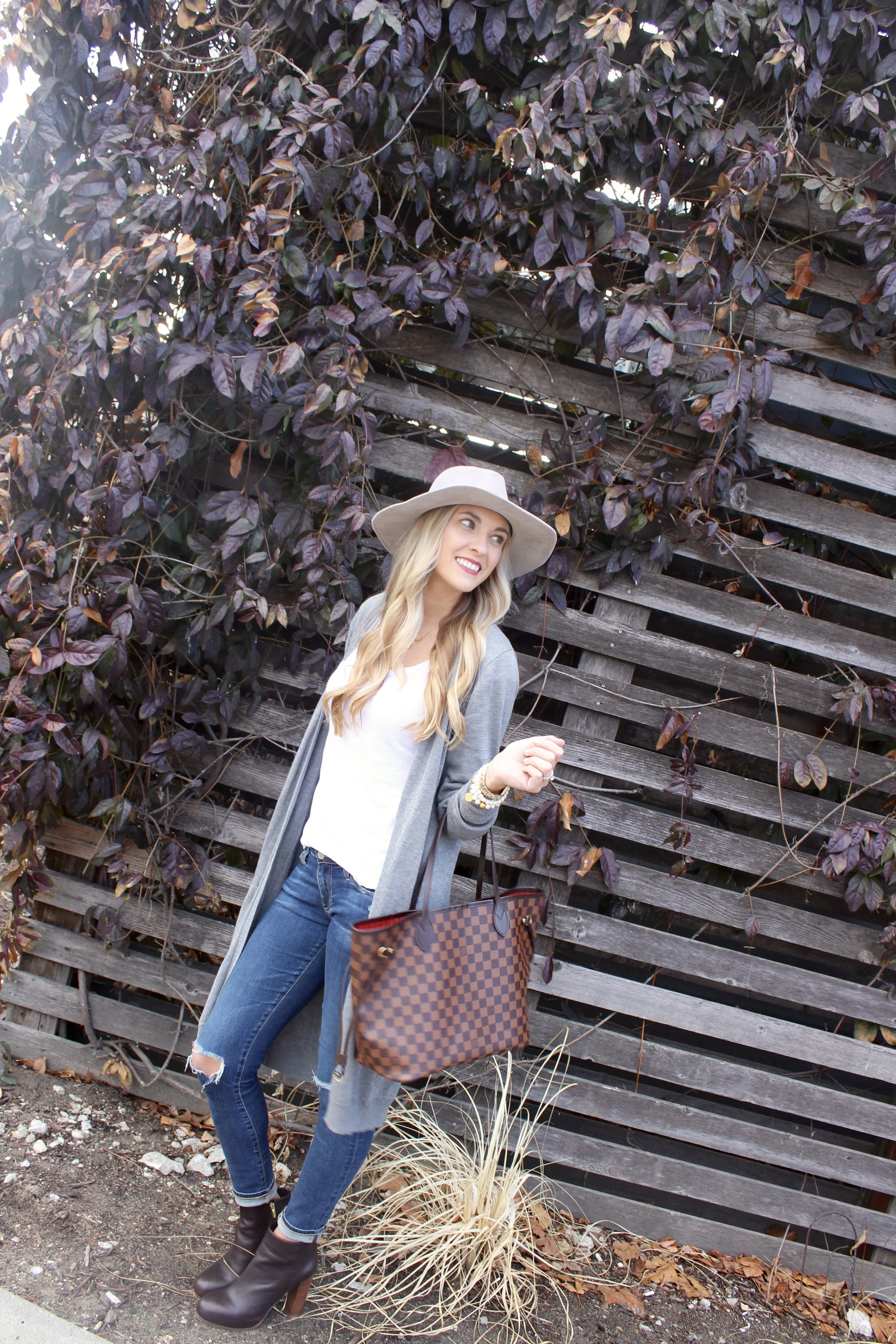 Joseph A Cardigan // White v-neck // AG Jeans // Vince Camuto Booties sold out similar here and here // Tobi hat (exact in olive or black) similar grey here // Louis Vuitton Neverfull MM // Marc Jacobs lipstick "Kiss Kiss Bang Bang"