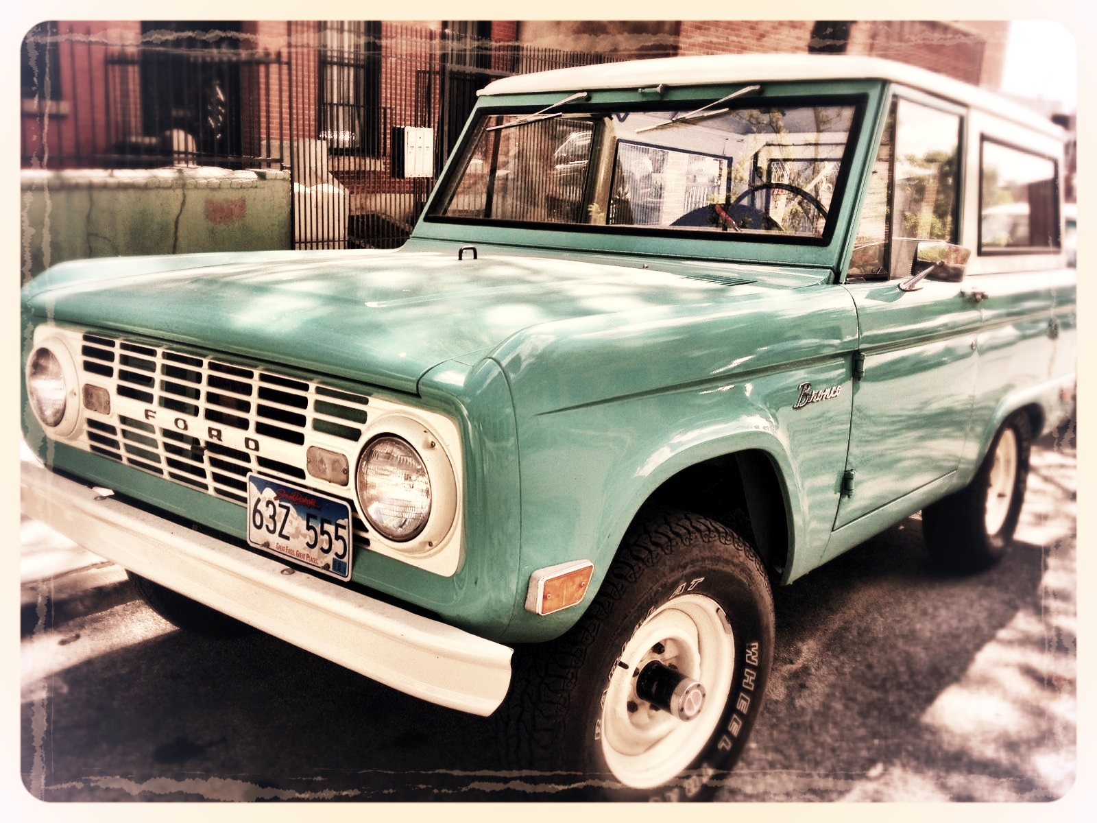 bronco.jpg