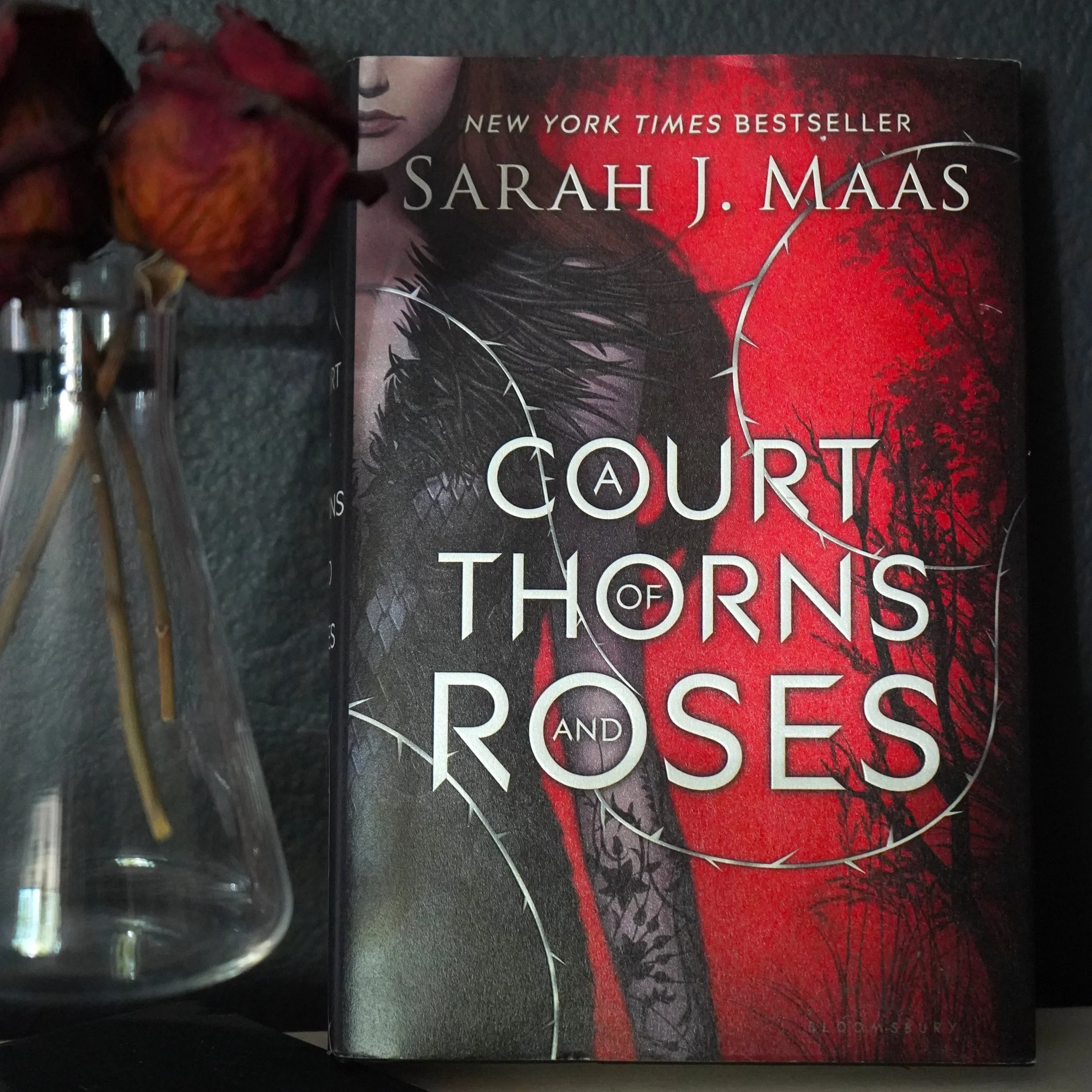 Book Review | A Court of Thorns and Roses | Sarah J. Maas