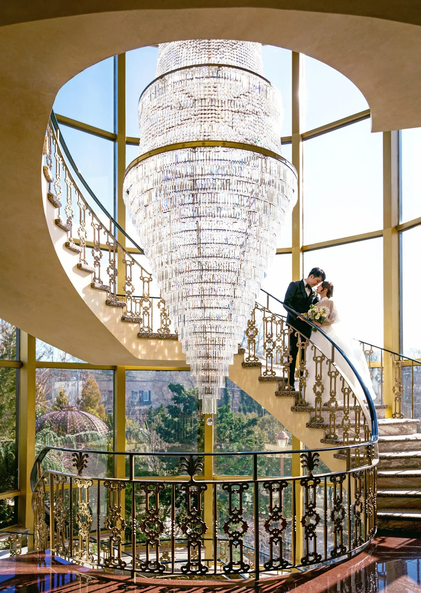 Stephanie + Tom's Wedding At Leonard's Palazzo