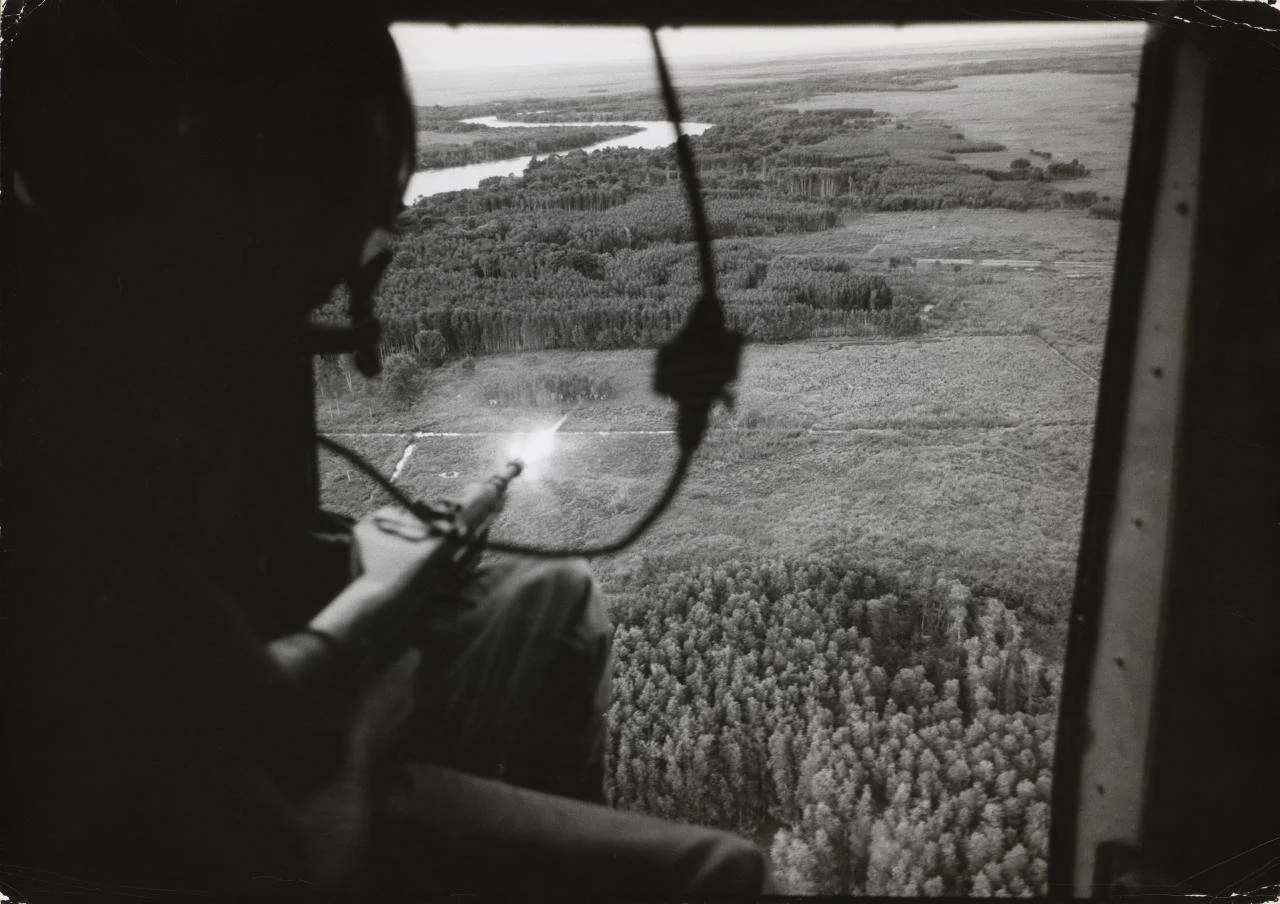 Larry Burrows - 1964