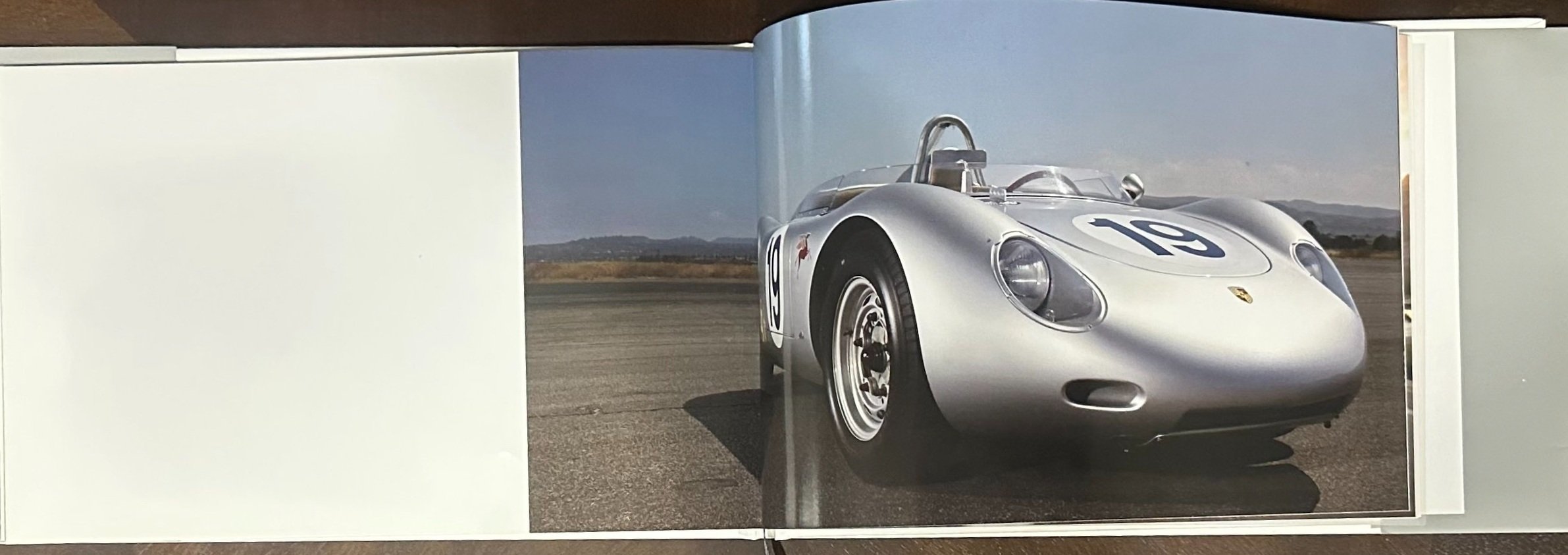 Porsche_Classic+2_5+cropt.jpg