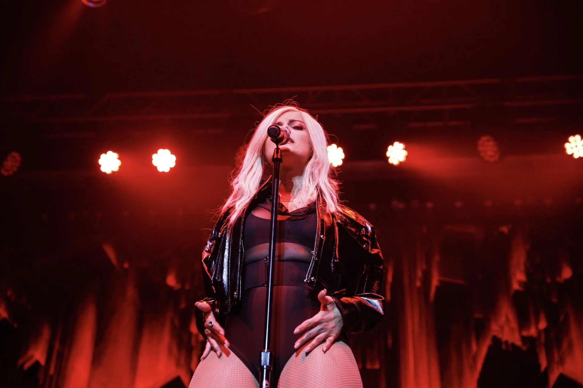 bebe rexha 9.jpg