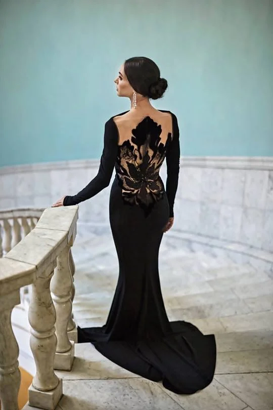 ballet-body-sculpture-elegant-posture