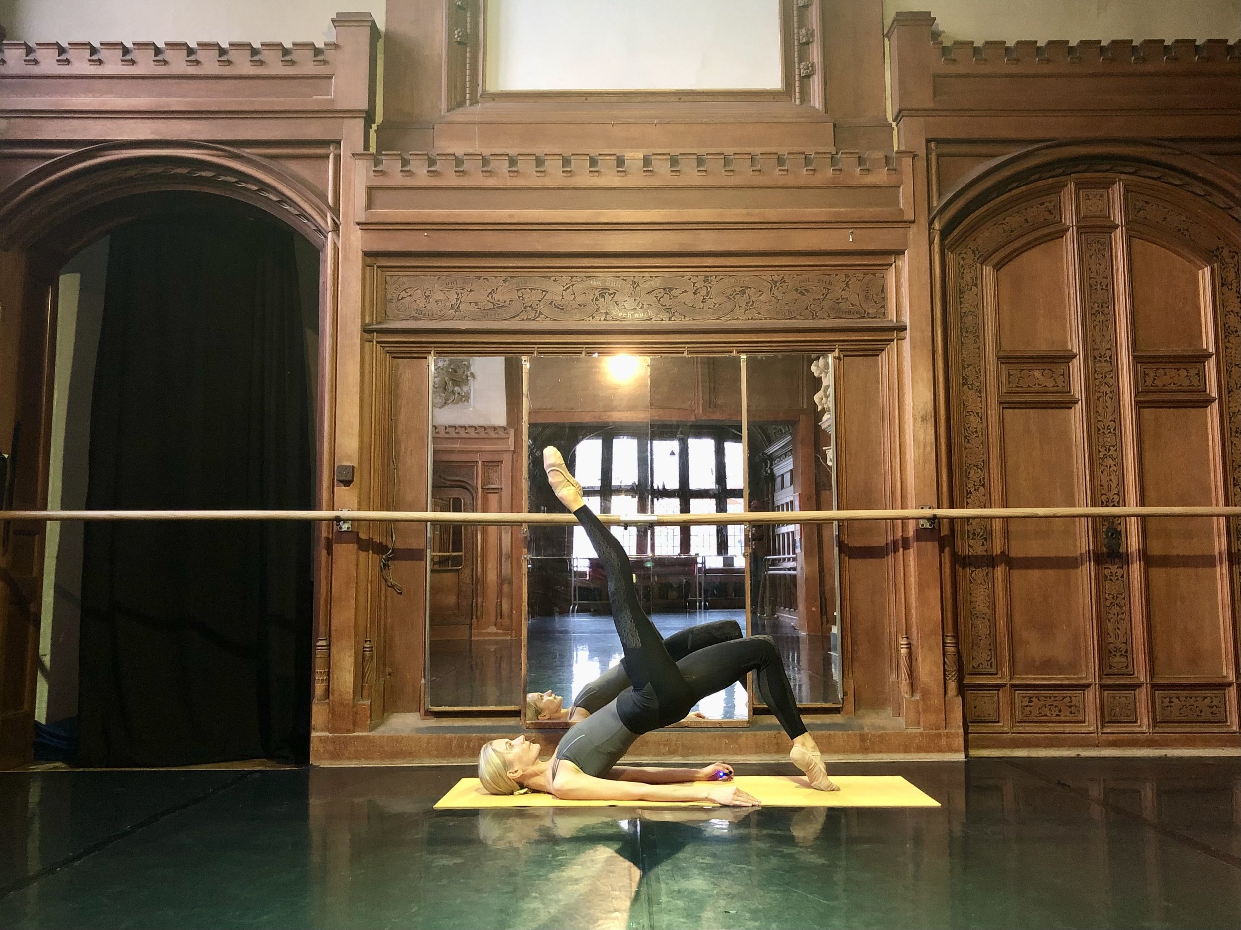 How Former Principal Ballerinas Train the Core Differently From Conventional Fitness