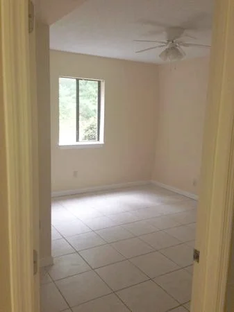 tile bedroom.jpg