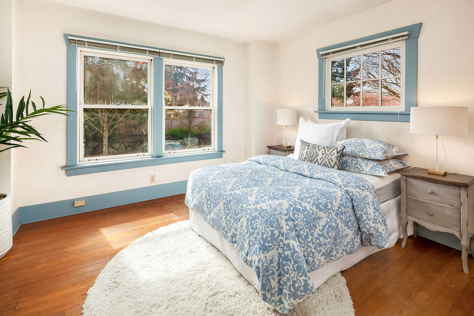 bedroom main fl_web.jpg