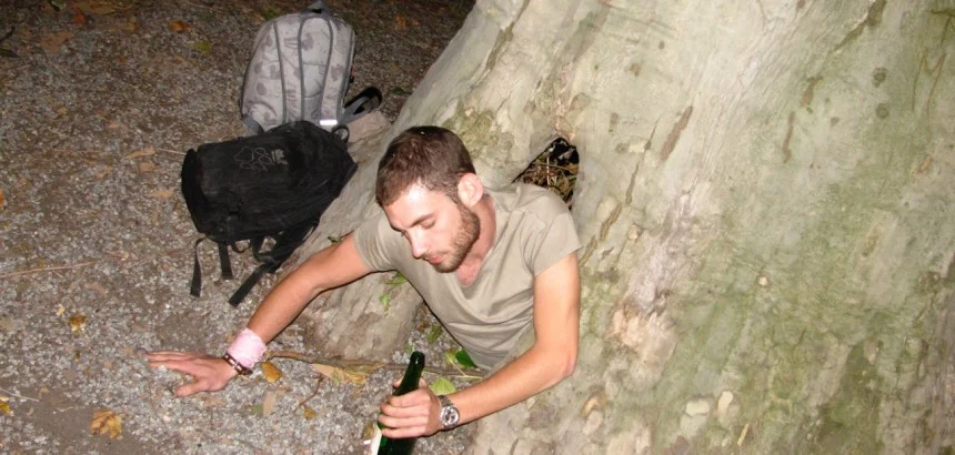 SOME THOUGHTS ABOUT THE LIFESPANS OF MAYFLIES AND EMERGING ARTISTS