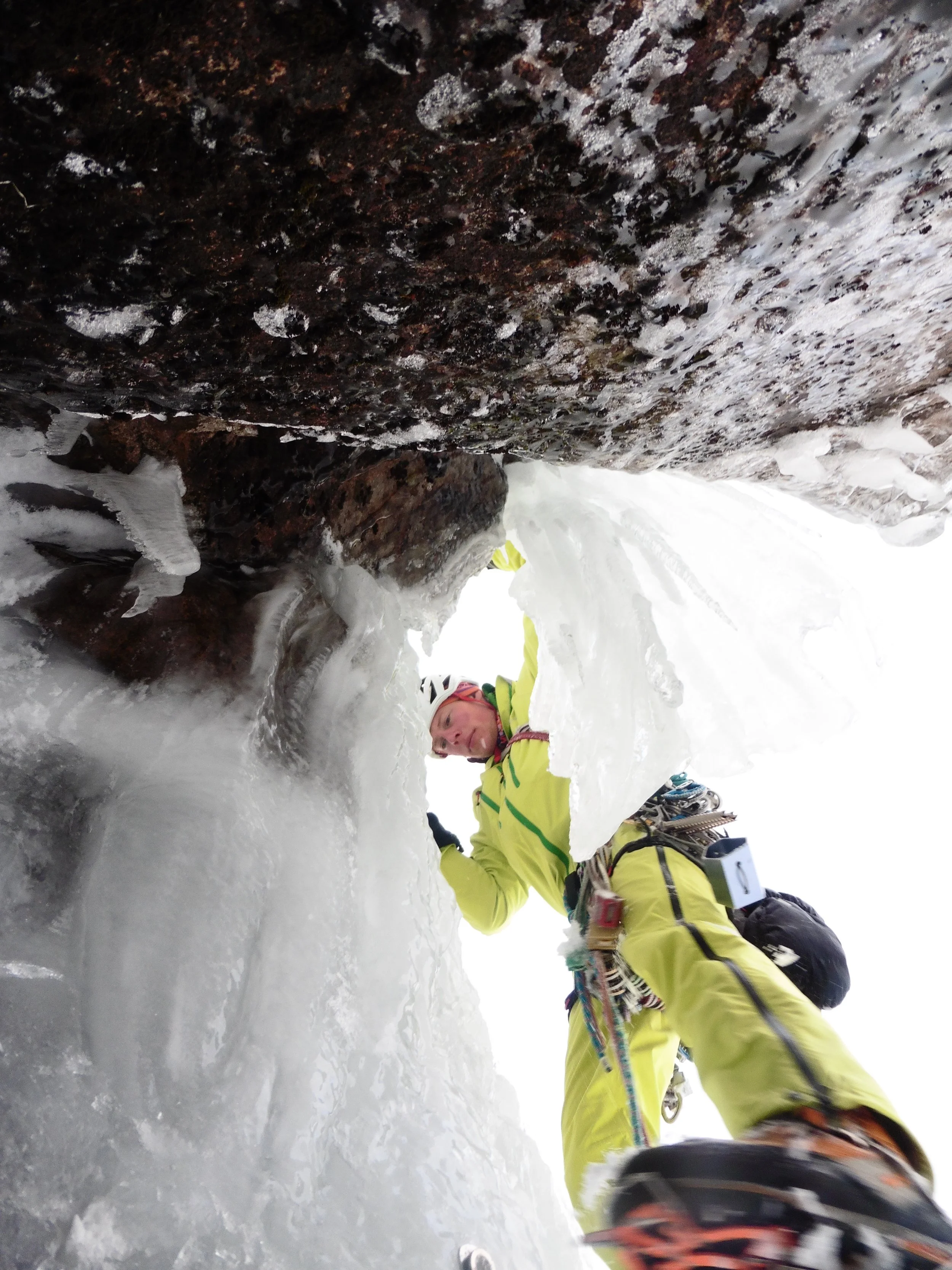 The Vaporiser (VIII, 8). Second ascent. Photo: Uisdean Hawthorn