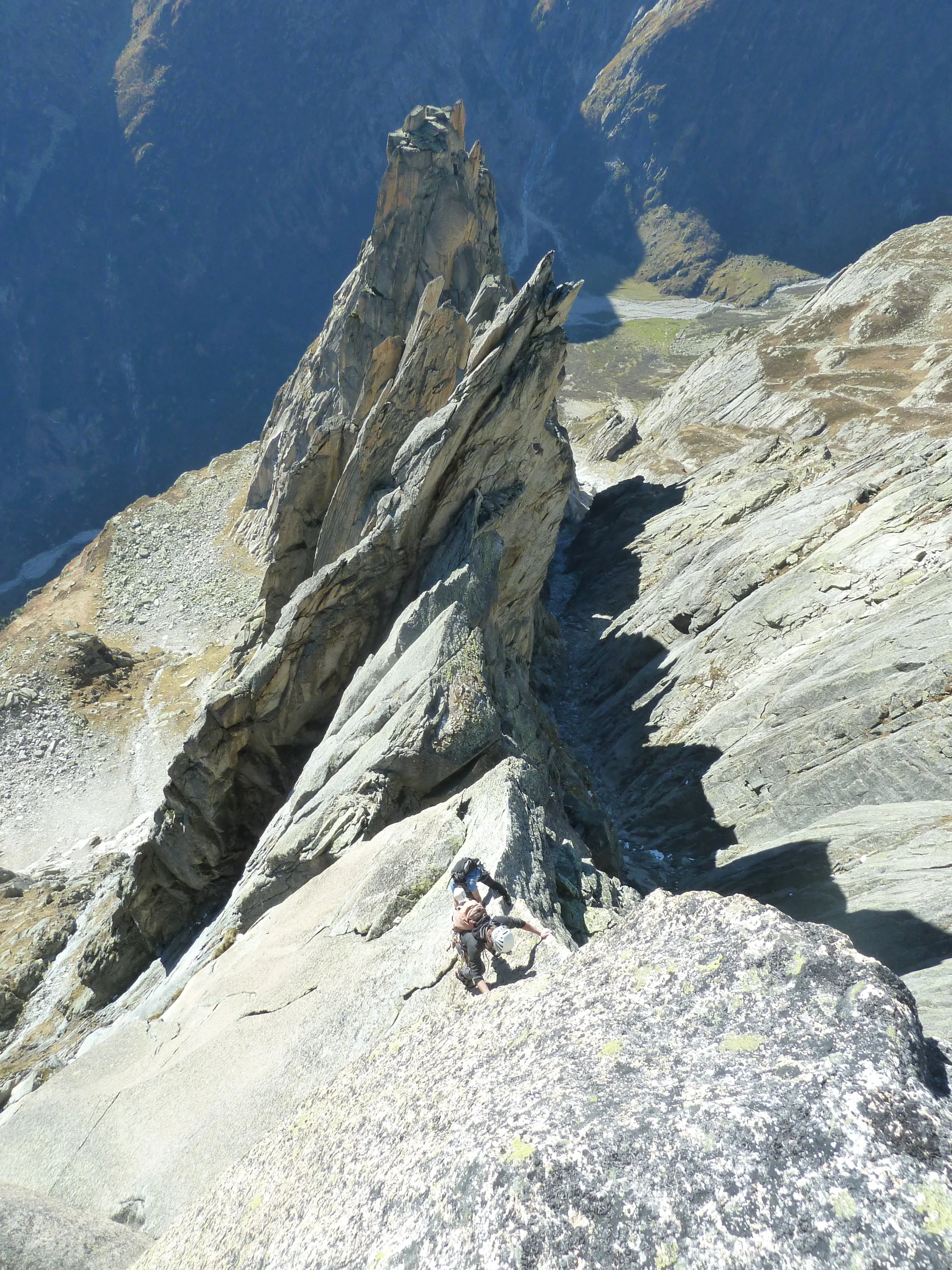mike thomas & neils ernst-williams, west ridge salbistchijen. switzerland