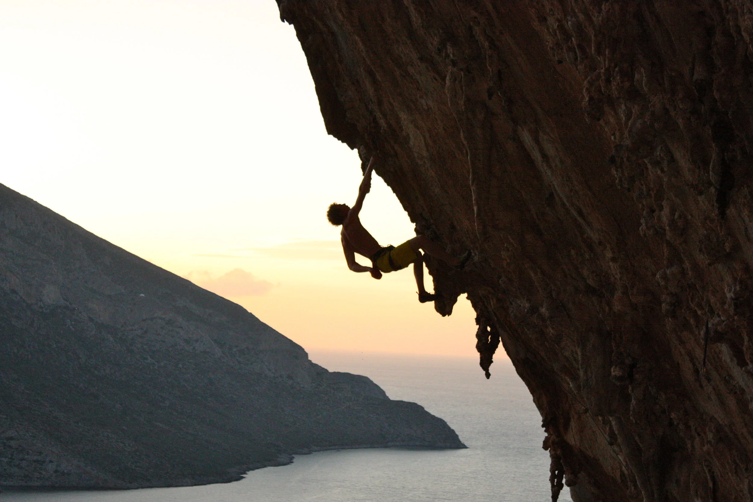 aegealis (7c), grande grotto, kalymnos. photo: rob richardson