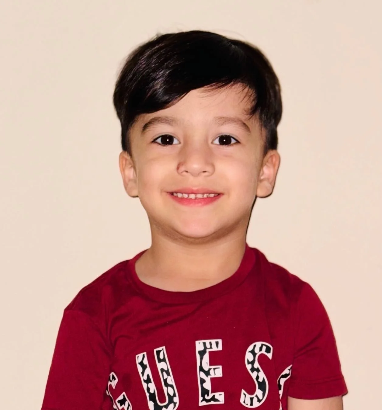 Family Friday: Meet the Fayez Family! ✨

This week we&rsquo;re welcoming the Fayez family, who recently arrived in Virginia from Afghanistan! Mom, Dad, and their four boys (ranging from preschool to high school age) are settling into their new home.
