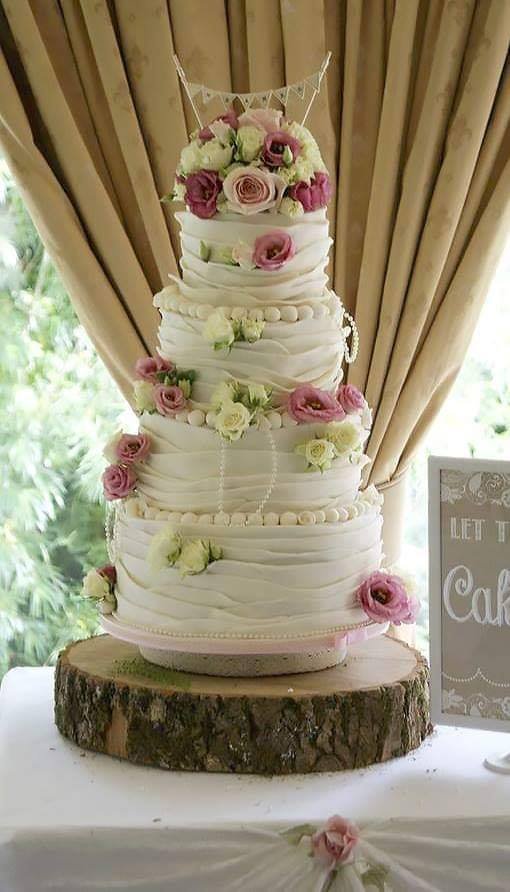 Drill wedding cake 