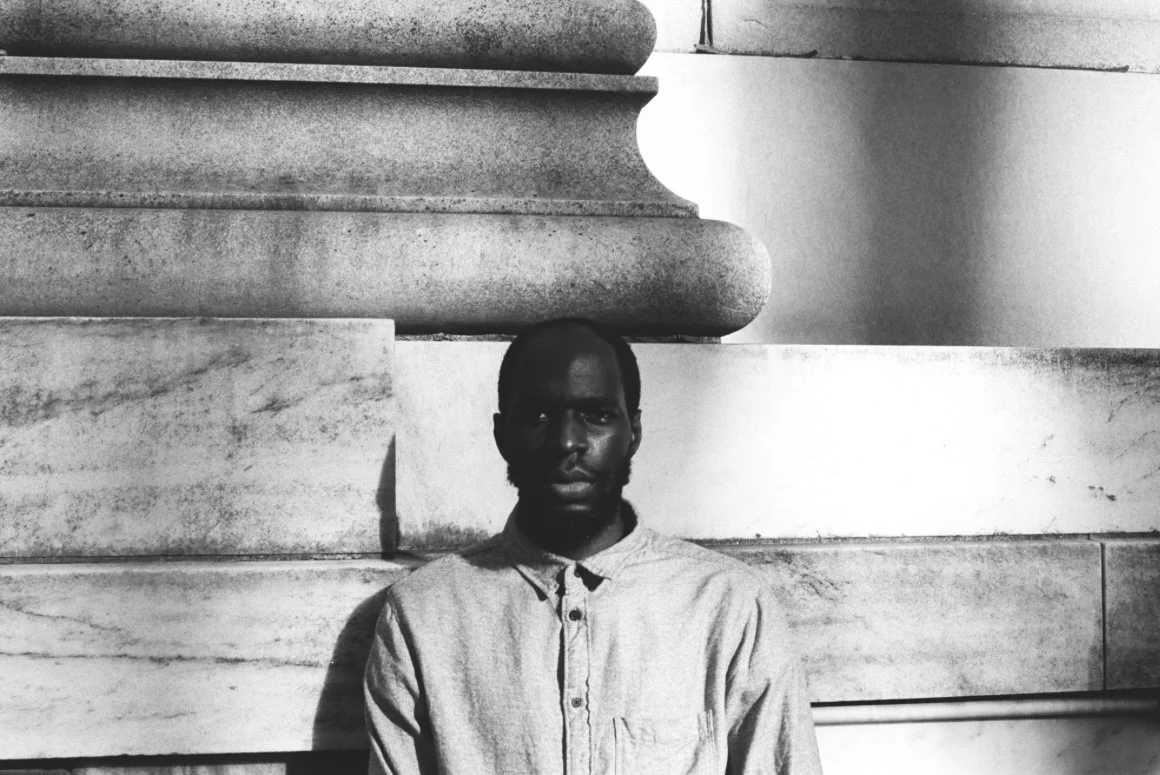 Beyond Description: The Conversational Ekphrasis